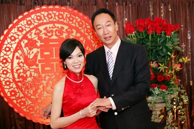 刘诗诗|嫁给郭台铭当百亿豪门女主人,曾馨莹凭什么“击败”林志玲刘嘉玲