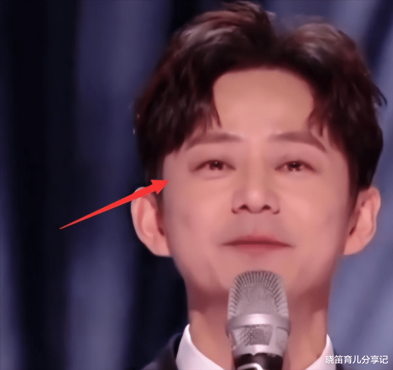 假唱|跨年夜还是“翻车夜”,假唱、跑调、假煽情?2022年结尾内娱真尬