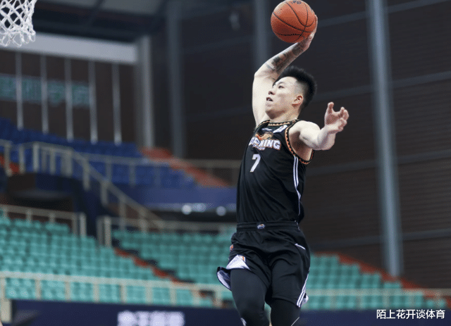 拉伊奥拉|助辽宁重返霸主之位，大公子想逐梦NBA！张镇麟已给妈妈写申请！