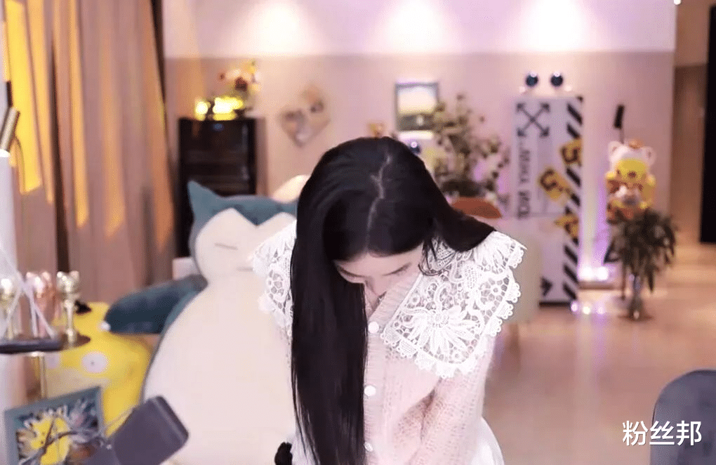 虎牙|曾花费632万强行解约，虎牙莎啦啦与华星到期，停播处理转签事宜