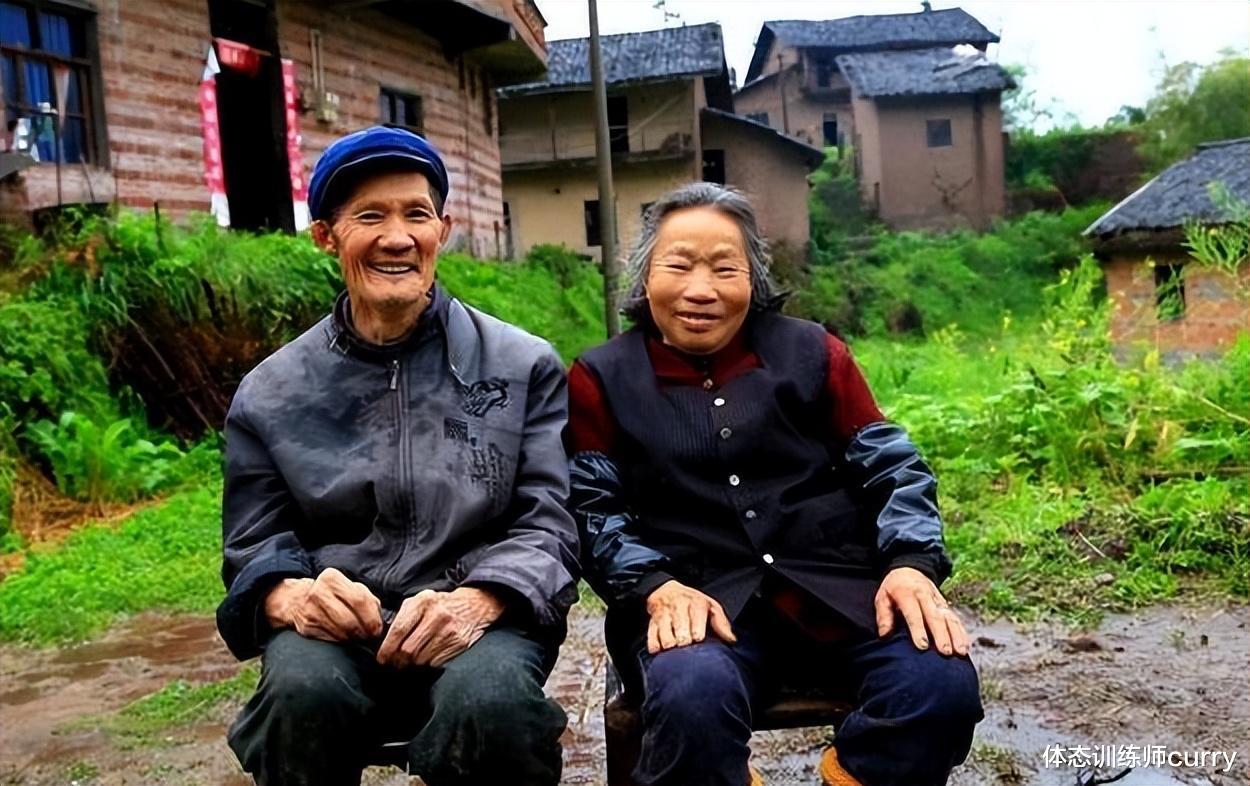 长寿|人老了,不在于运动和喝水,过了60岁,请记住4项长寿准则