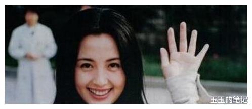 张庭|绝了！这九个酒窝女星无人争锋，一颦一笑都超甜，整不出的灵动