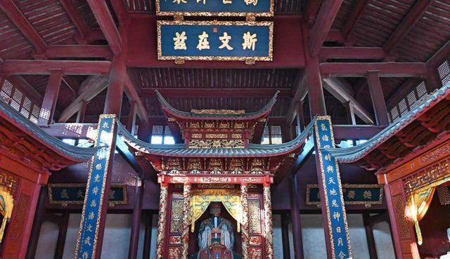 孔庙|浙江有个镇，旅游名气不大但整体被国宝古迹，还藏着浙东第一孔庙