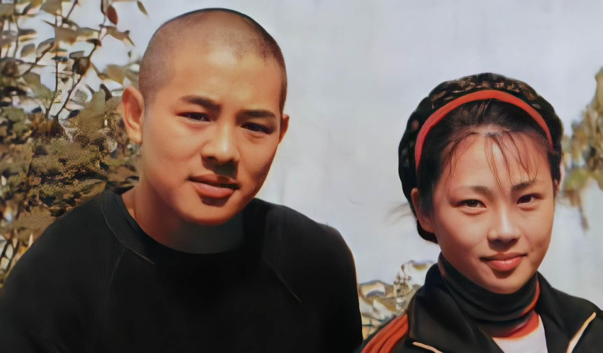 利智|同父不同命，利智女儿闻名中外，黄秋燕女儿籍籍无名