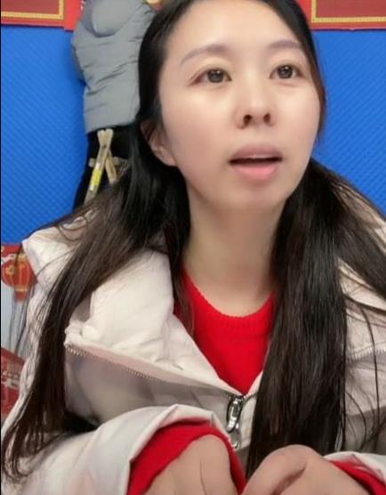 陈珊|田静素质高，不说杜新枝坏话，郭威吃鸡爪陪老婆，熊磊抱狗打点滴