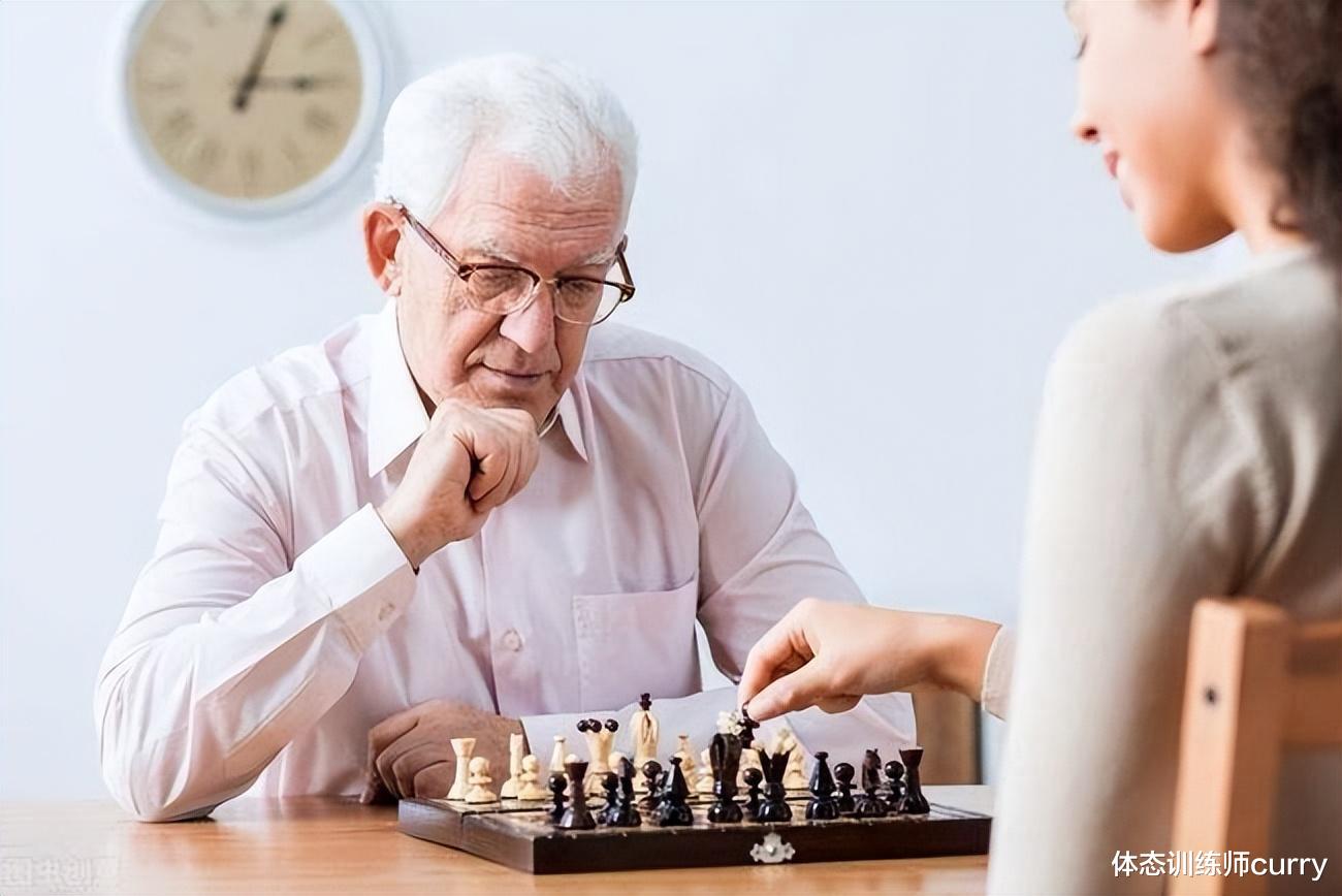 长寿|人老了,不在于运动和喝水,过了60岁,请记住4项长寿准则