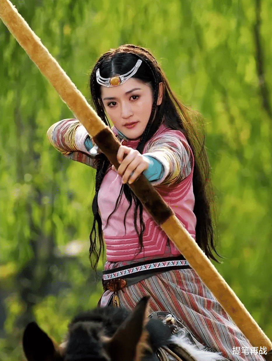 谢娜|谢娜彩排跳舞太卖力！动作太大露半截打底裤，一旁文章笑到直不起腰