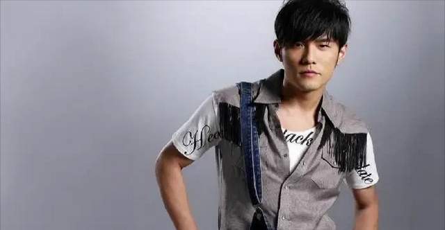 周杰伦|周杰伦官宣第三胎！家庭幸福其乐融融，结婚7年生三娃