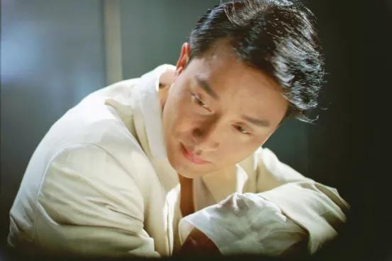 郭富城|她是港乐顶级填词人，却甘愿为一人“自废武功”