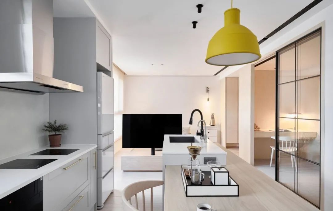 客厅电视墙怎么装?6招流行做法,简直不要太好看