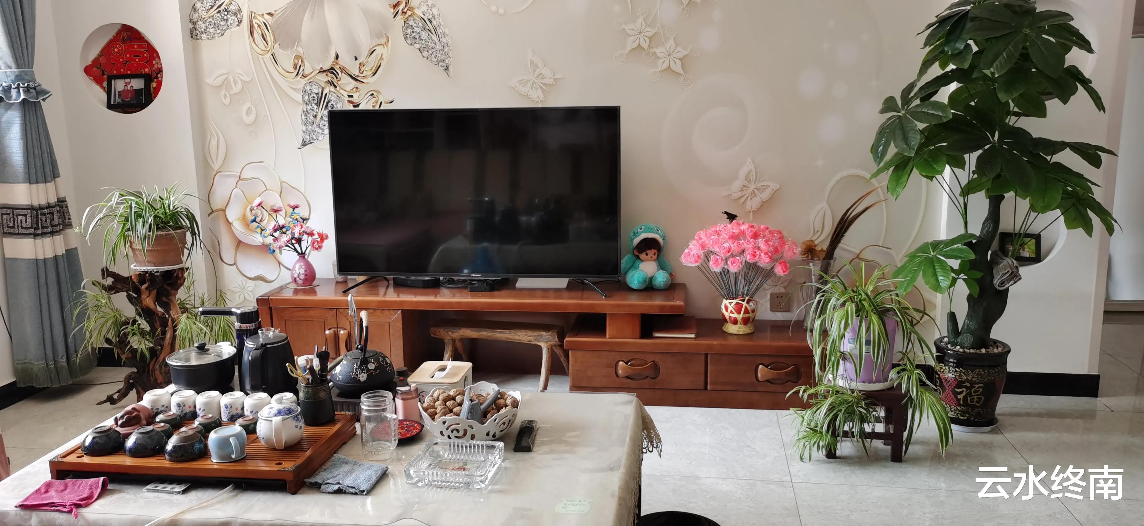 |探秘蓝田大石沟，大过年的却没有年轻人，除了老人就是迷人的雪景