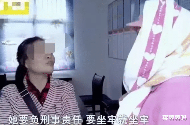 湖南,长沙。方女士在月子里吃了12个南瓜,婆婆崩溃大哭,别人以为她是心疼儿媳,却没想到她是心疼那些南瓜