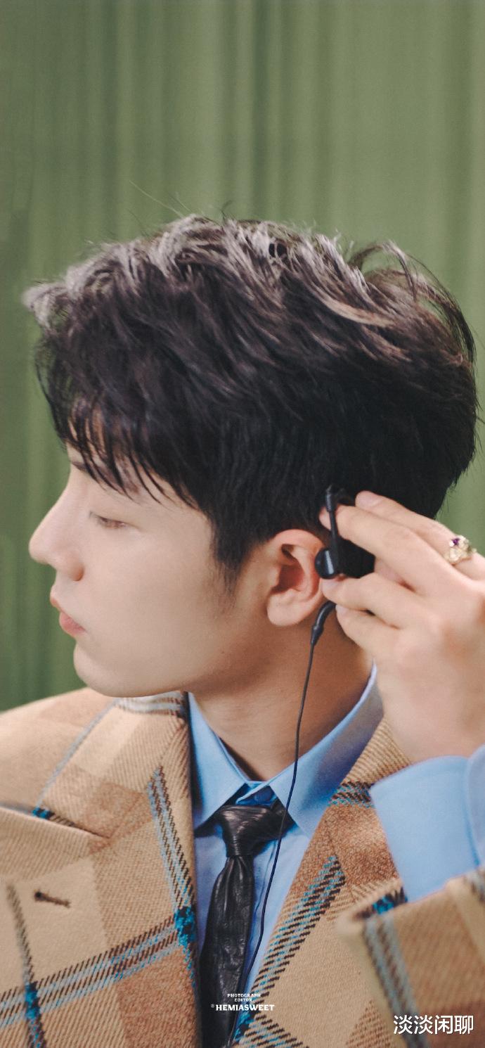 肖战|肖战凭实力打天下,众品牌“卷疯了”!网友:这怕是最奇入坑姿势