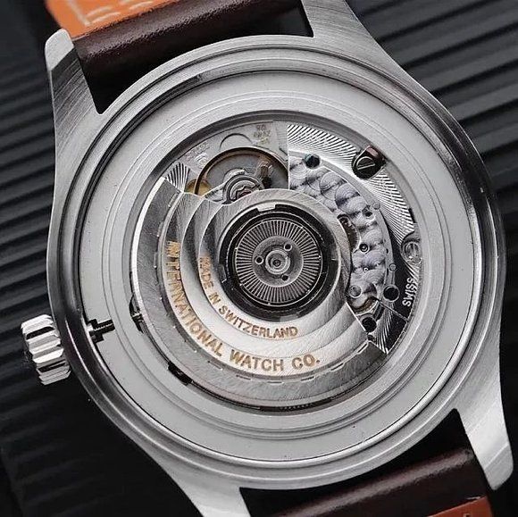 飞行员|有没有高仿手表购买网站?万国“真芯”马克十八飞行员 对比评测