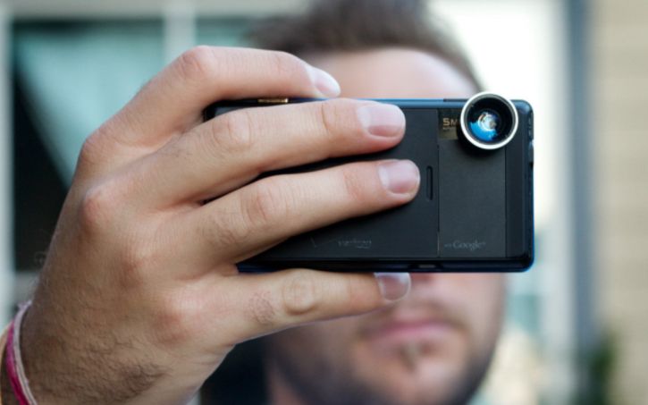 摄影|喜欢摄影的朋友，这3款拍照手机别错过，拍出来物精人美