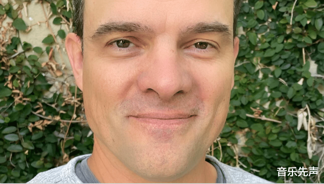 爱国|三大唱片2021营收超200亿美元，环球音乐以超3亿美元收购Sting词曲版权