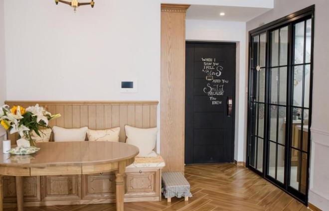 新房装修媳妇坚持主见,客厅墙上打个洞,硬装花费18W,效果绝了