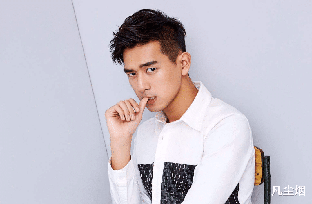 李现|“新晋顶流”李现,从跑龙套到男一号,他只用了8年时间