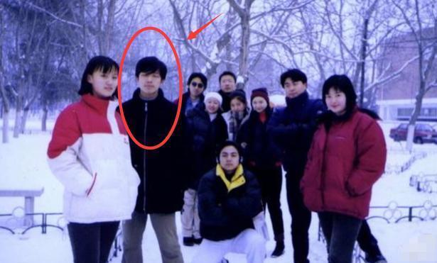 朱广权|朱广权：从东北小城走出来的著名央视主播，为何43岁仍未婚？