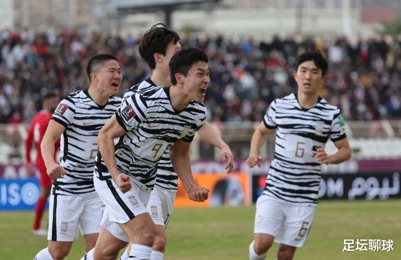 世界杯|1-0，双杀！国足苦主大爆发，最快3小时后出线：第12次晋级世界杯