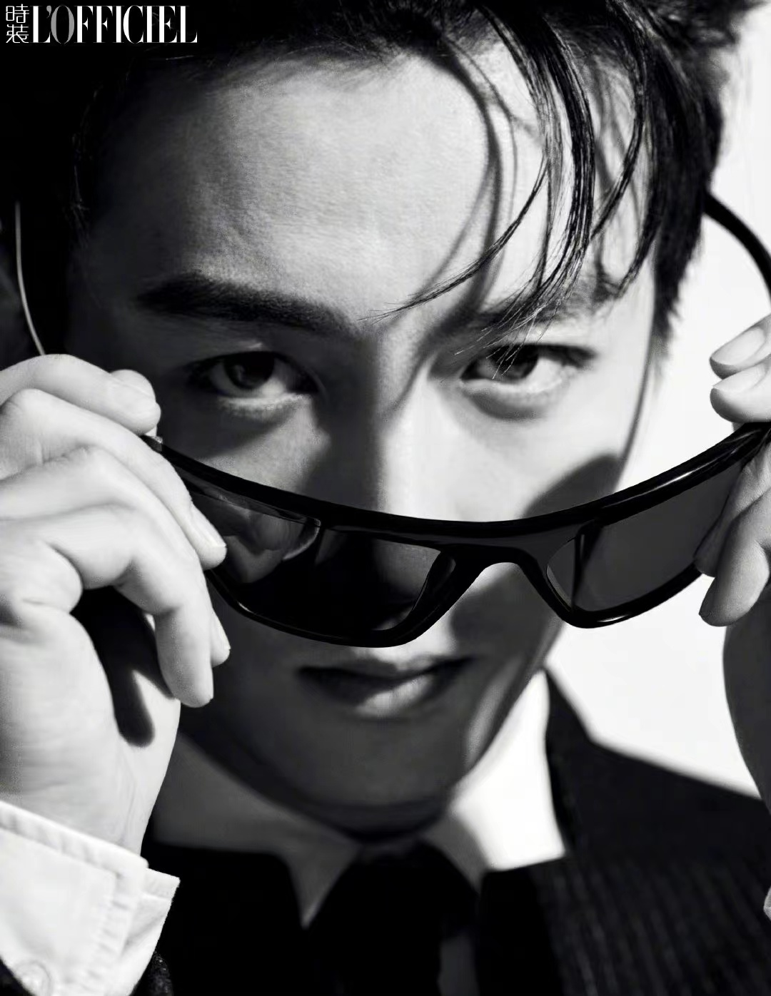 陈晓|陈晓出镜时装九月刊封面，首度解锁便拿下份量最重的金九！