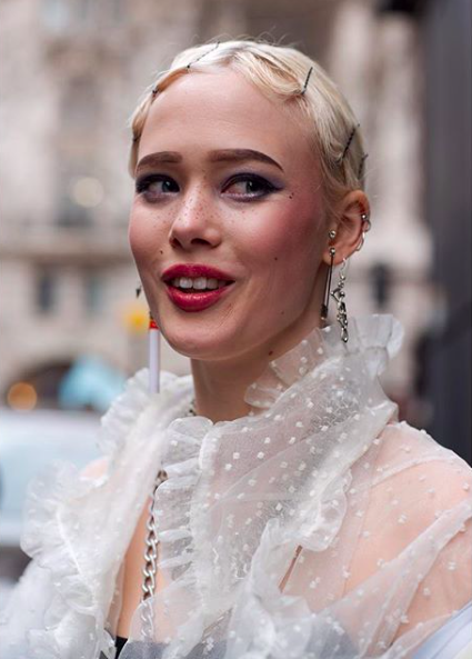 唇膏 10款百搭美色唇膏，不追大红、不吃土色、不跟亮橘，任何场合都美