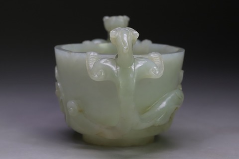 和田玉籽料|和田玉籽料“双螭龙玉杯”