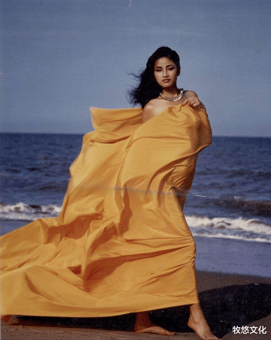 超模|细数10位超模出身的女演员,个个都是大长腿,开车了请系好安全带