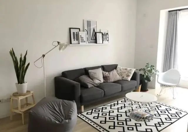 你家沙发墙还是大白墙吗?早落伍了,人家现在都这么玩,长见识了