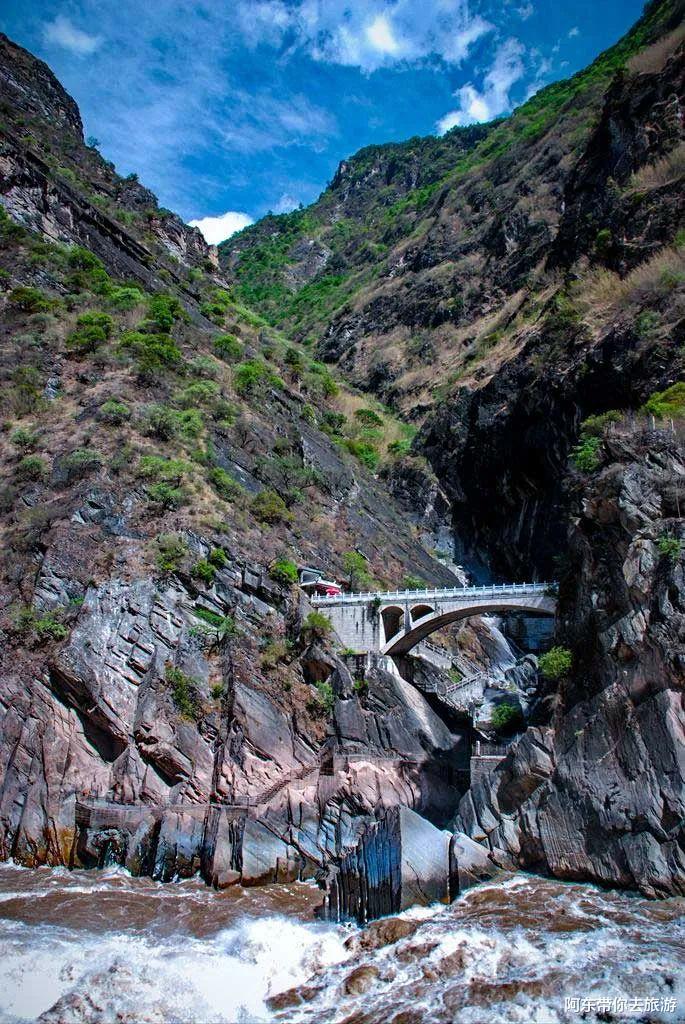 防空警报|国内私藏的10个大峡谷,毫不逊色美?国大峡谷,你去过几个呢?