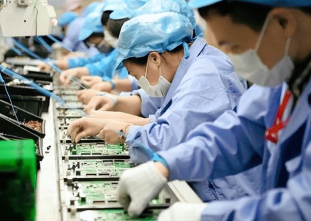 苹果公司|“美媒：中国防疫政策必须改革！”
