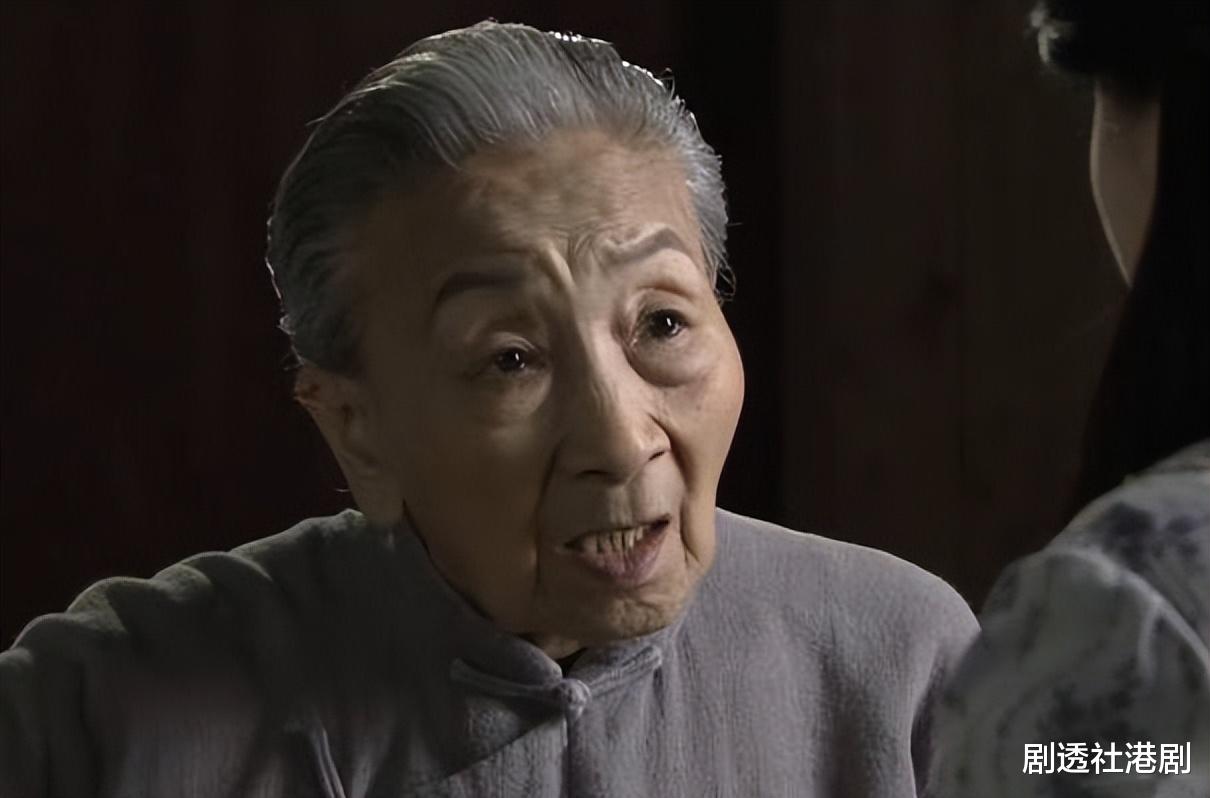 TVB|TVB“御用婆婆”凭新剧出圈，60岁入行追梦，曾演英国电影女主角