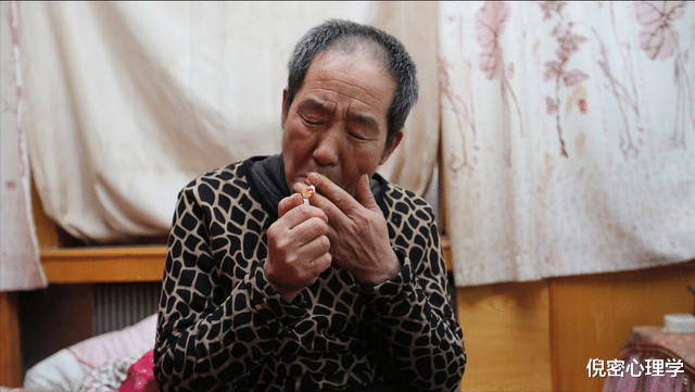 衰老|75岁大爷直言:年纪大了才明白,自私不是错,不合群才是长寿秘诀