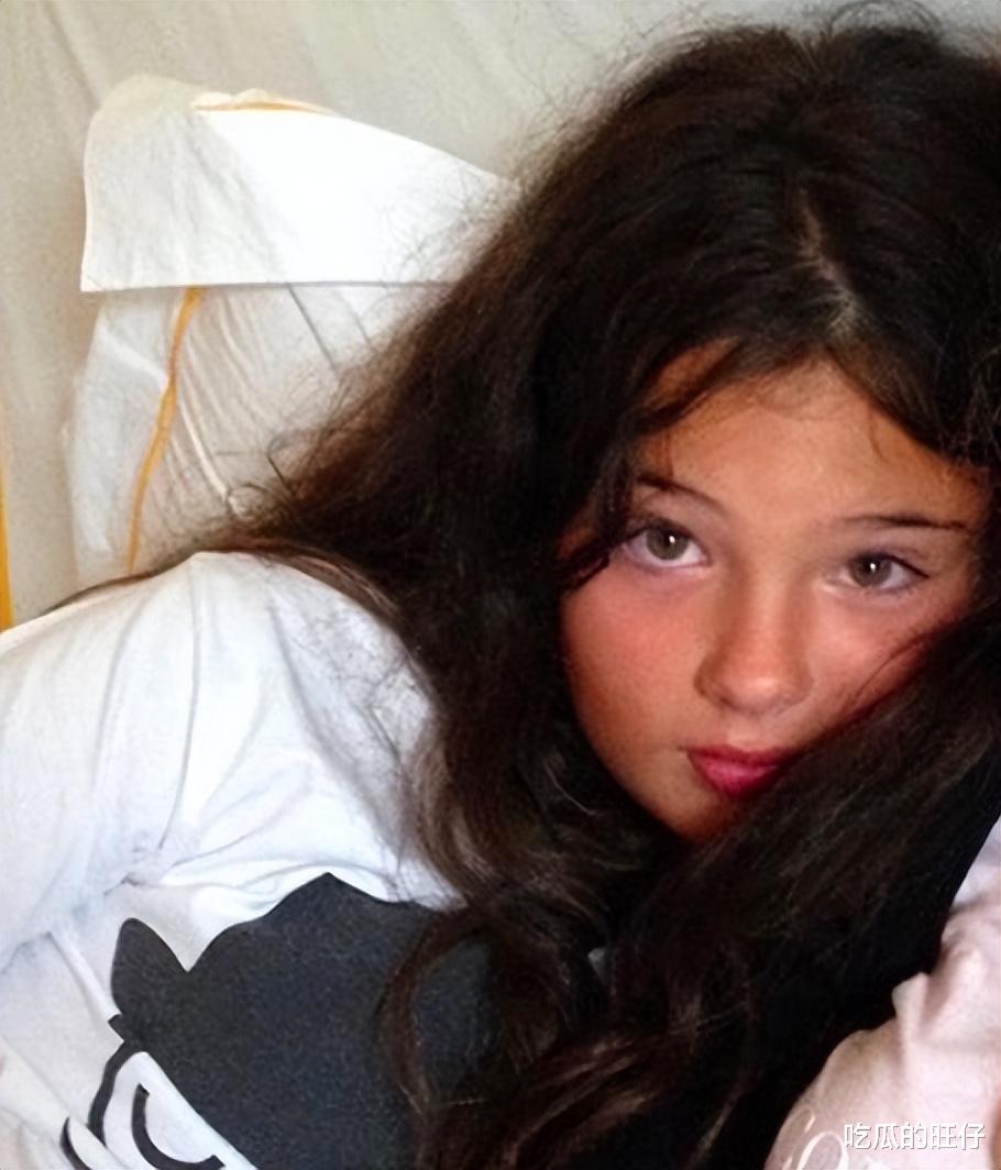 莫妮卡·贝鲁奇|莫妮卡：大女儿继承逆天神颜，46岁高龄生二女儿，没拦住丈夫变心