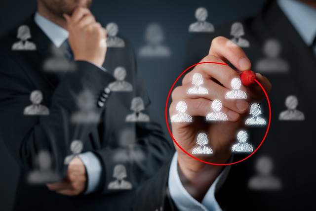 C++|社交媒体的算法可能是假新闻的催化剂