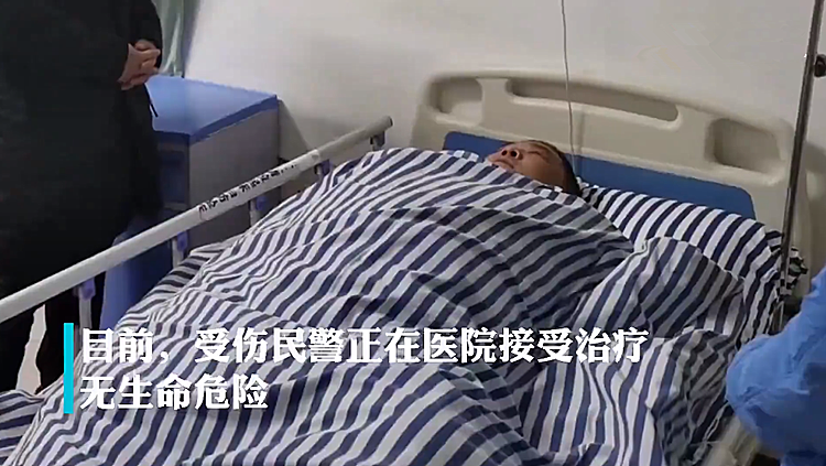 铁血刑警:四川便衣警察卧底与嫌犯接头,抓捕时一人身中6刀,一人被车撞飞