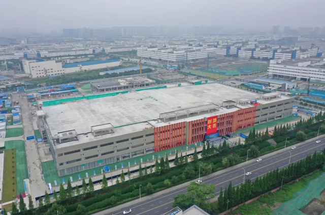 京东方|京东方成都车载显示基地项目提前50天封顶！