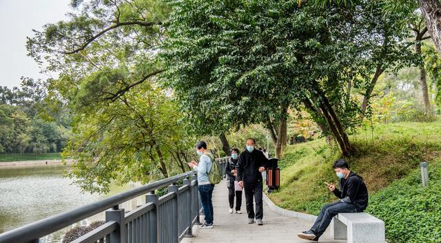 广州市|广州出现“相亲公园”，热闹如招聘会，游客热情高涨