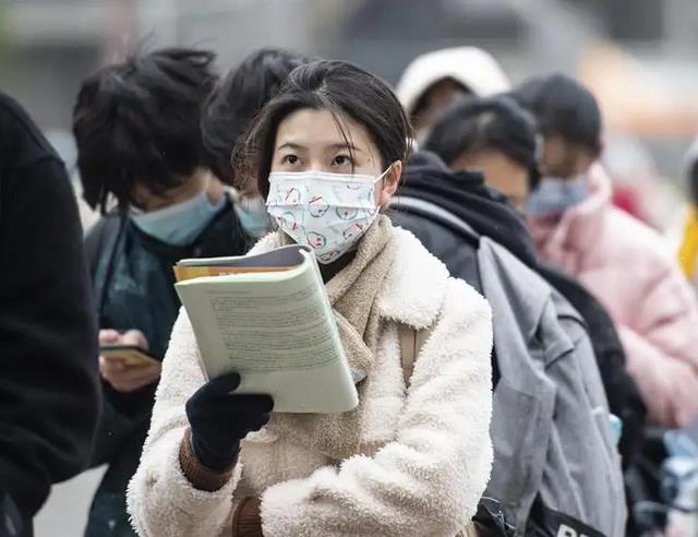 高校|考研党面临“新挑战”,多所高校陆续发布通知,将延长专硕学制