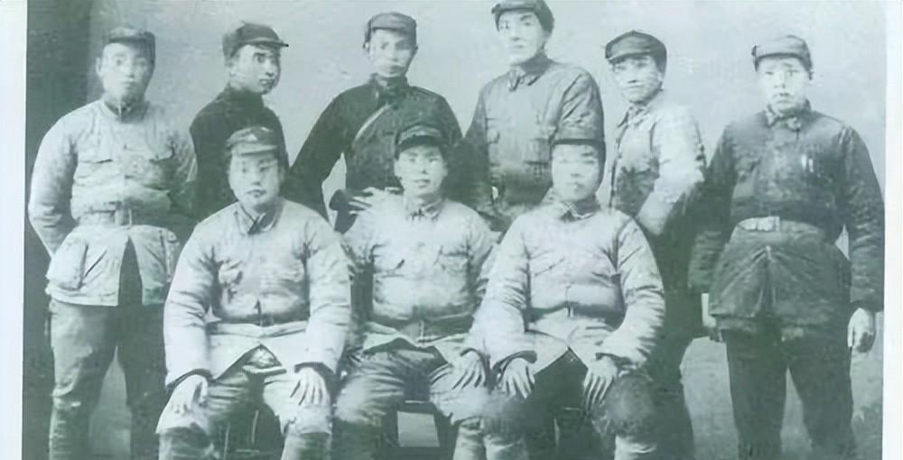 蒙哥马利考验杨勇枪法心服口服，而杨的指挥艺术和人缘比枪法要好