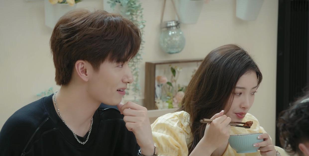 心动的信号5|《心动的信号5》老六暴露海王属性:金佳悦回礼是礼貌,不是有好感