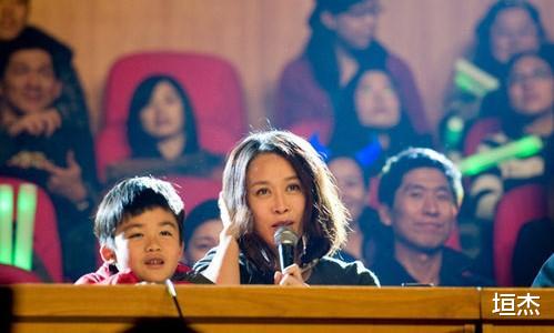 那英|孟桐：对那英一见钟情，顶着非议不离不弃，对继子视如己出，精彩