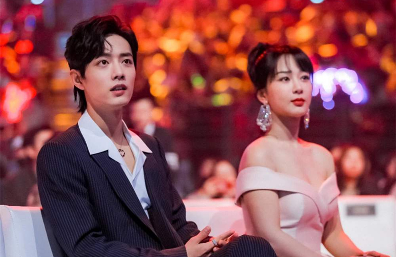 金鹰奖|金鹰奖提名公布：黄轩和闫妮争视帝和视后，杨紫和肖战遗憾落选