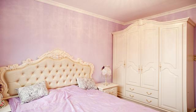 欧式田园风格的大两居，阳台内包成休闲区，让朋友都超羡慕的