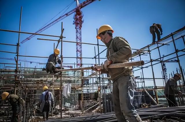 短视频|河北38岁男子啃老十年，自称领悟人生真谛