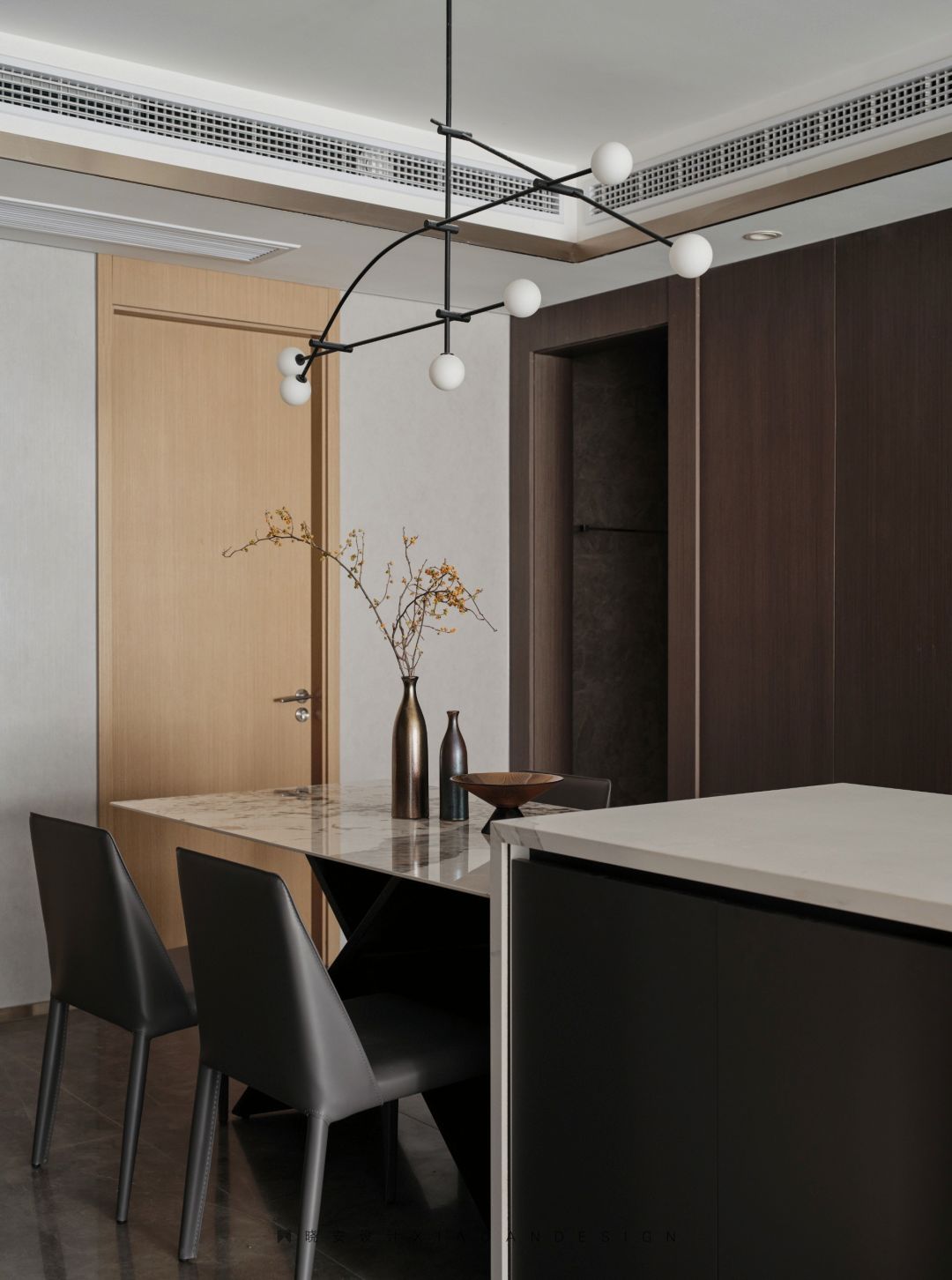 晓安新作|岁月极美,用心雕琢的家才是值得一生相守的安乐窝