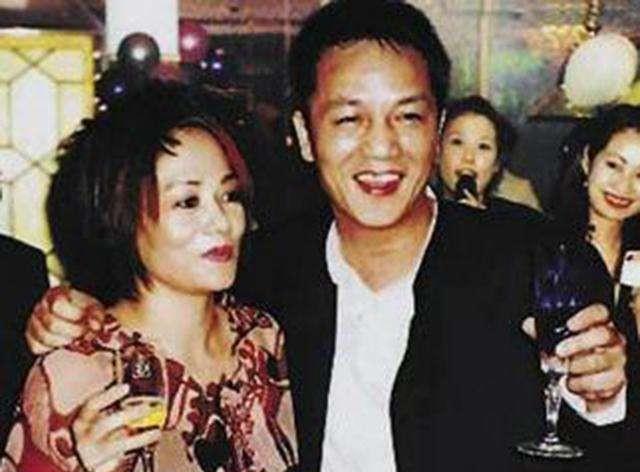 富豪周正毅:入狱后嫌监狱太热,给牢房装空调,服刑16年赚30亿