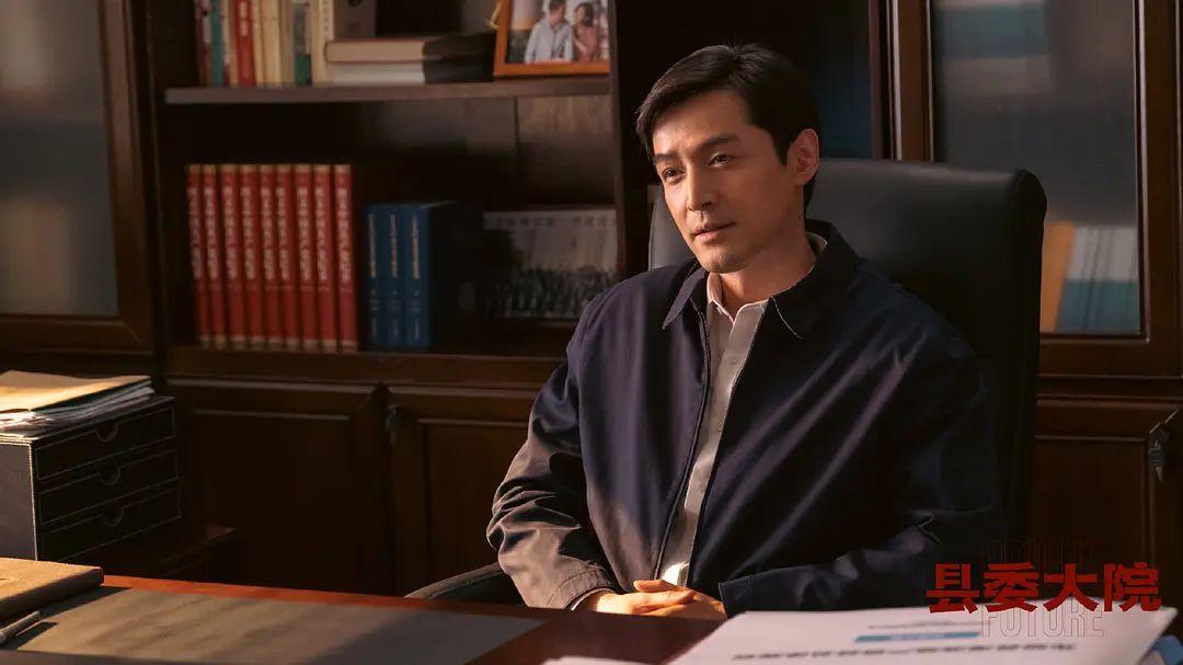 胡歌|《县委大院》爆火后,胡歌又带来一部生猛新剧,孙俪刘涛联手加盟