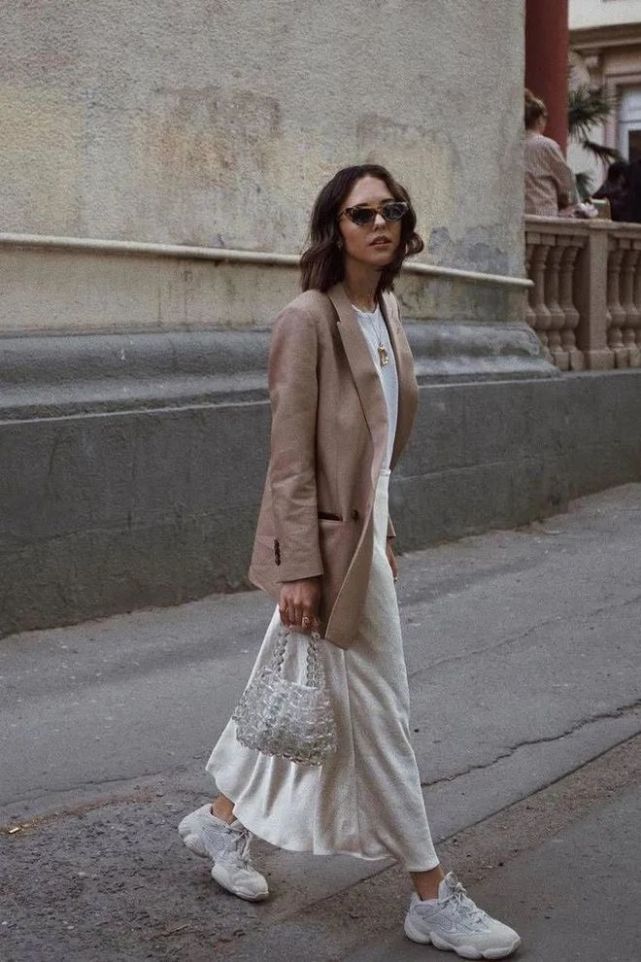 西装|职场装造型赶紧安排起来!简约通勤绝不容错过,更好彰显出气质范