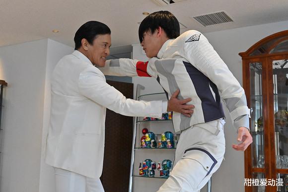 预告|假面骑士revice33话预告：贝尔本体正式登场，贞德拥有新武器镰刀